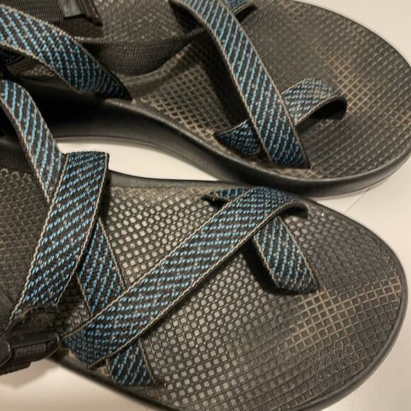 Chaco Men\'s Z/Cloud Sandals Blue & Black Size 11 Toe Loop Adjustable Straps